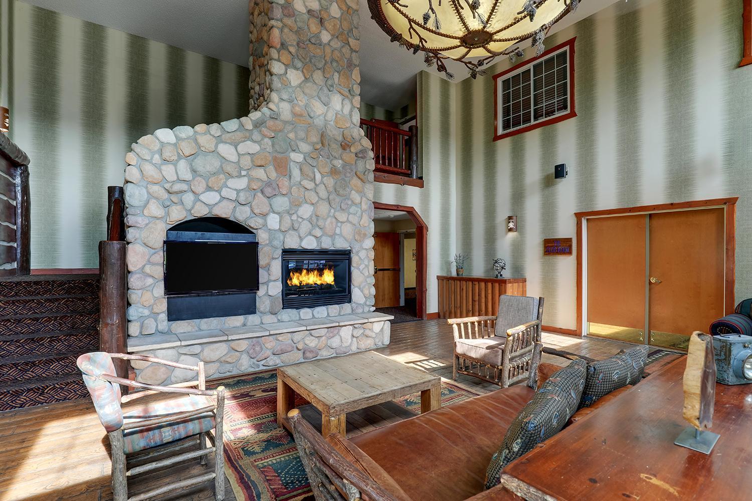 Stoney Creek Hotel Peoria Exterior photo